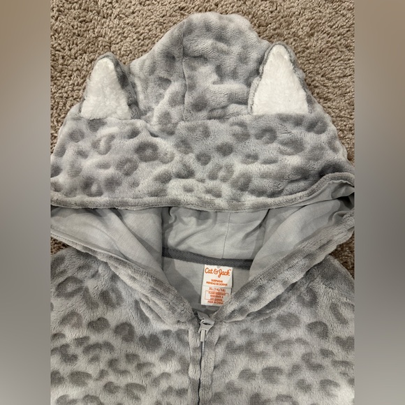 NWT Cat & Jack leopard print onesie PJ size YXL (14/16) - Picture 2 of 6
